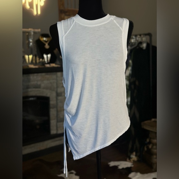 Free People Movement White Sleeveless Tank - Picture 1 of 4